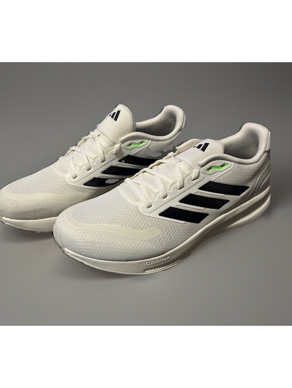 NIB ADIDAS MEN’S SIZE 11.5 RUNFALCON 5 RUNNING SHOE BLACK/WHITE/LIMBUR JR5520